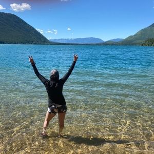 Meet your Posher, Nora